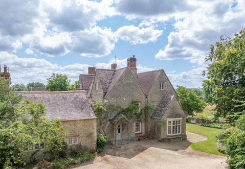 Grade II Listed Shellingford House, 7 Bedrooms, 4 Bathrooms, Shellingford, Oxfordshire, £2,950,000