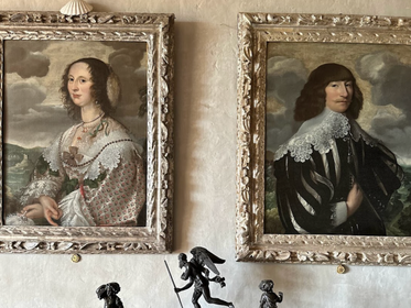 A Tour Of Restoration House, Rochester