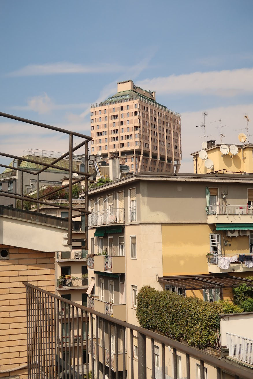 Members - Milan, The Good, The Tiresome and The Beautiful