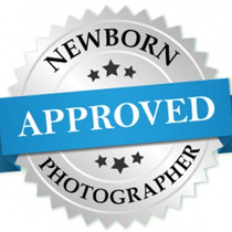 approved newborm photographer badge