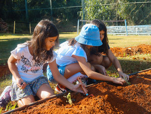 Dia do Serviço promove doações, oficinas, iniciativas dos estudantes e saídas de campo