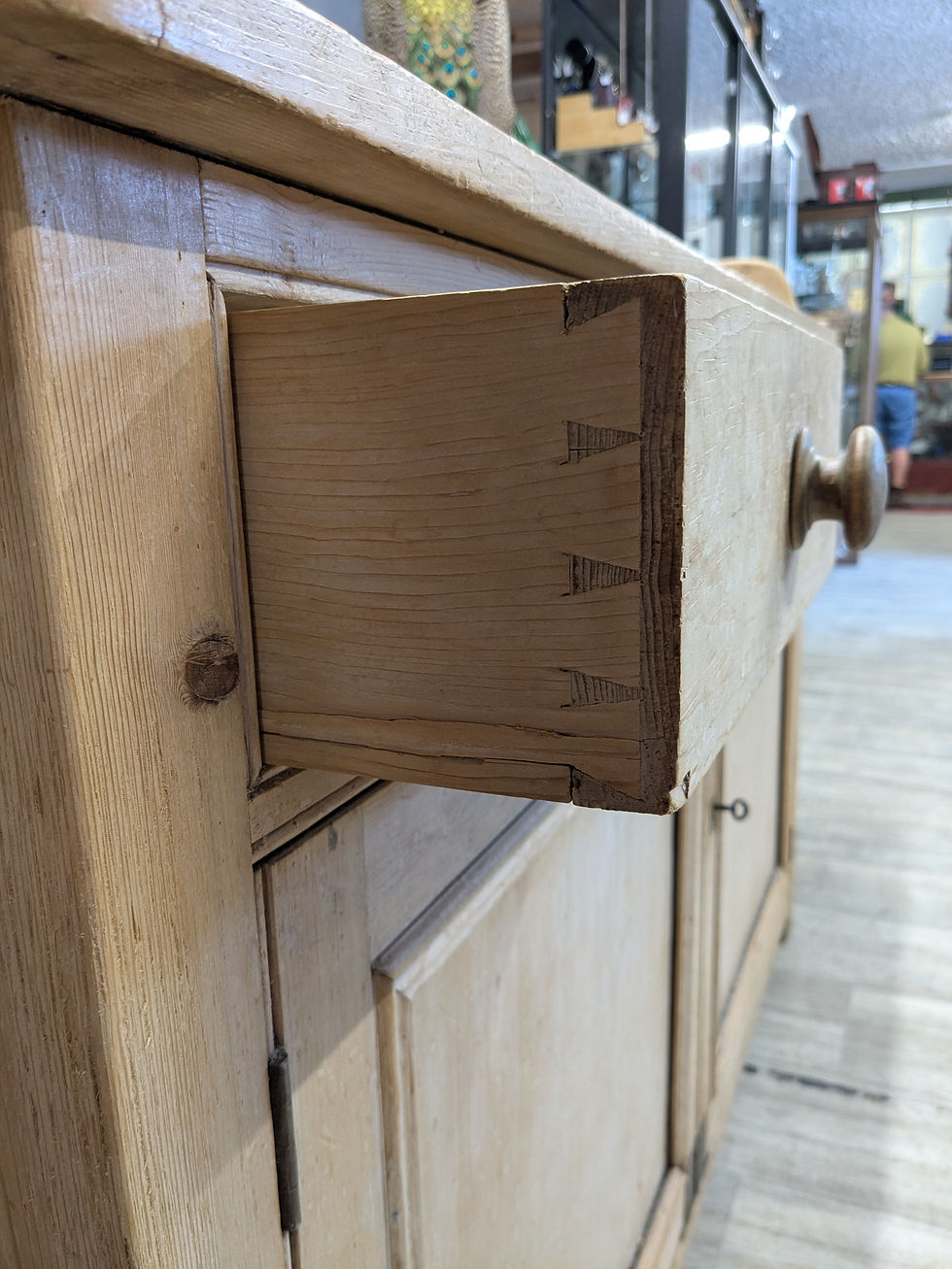 Thumbnail: Pine side unit 