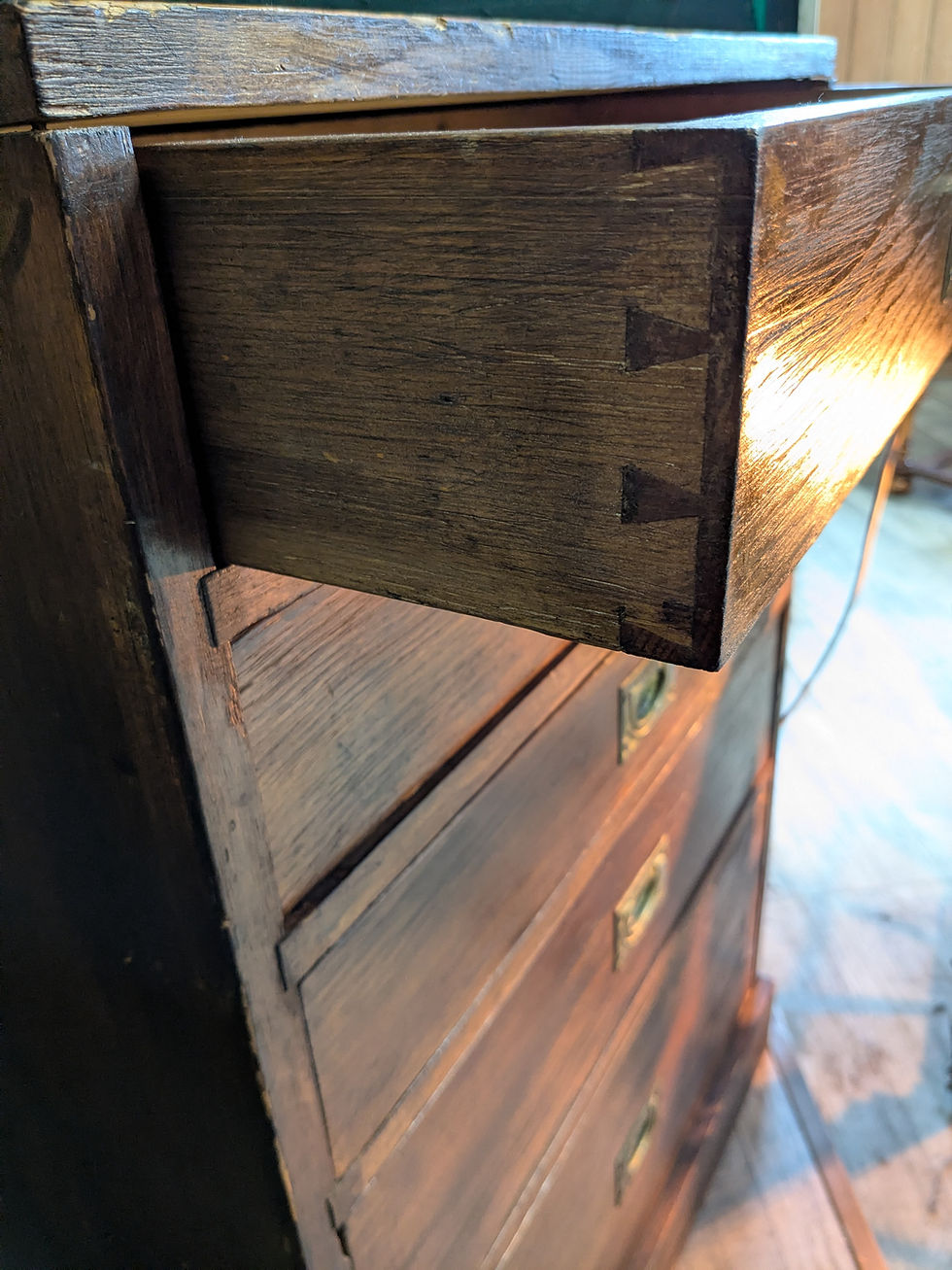 Thumbnail: Campaign style drawers 