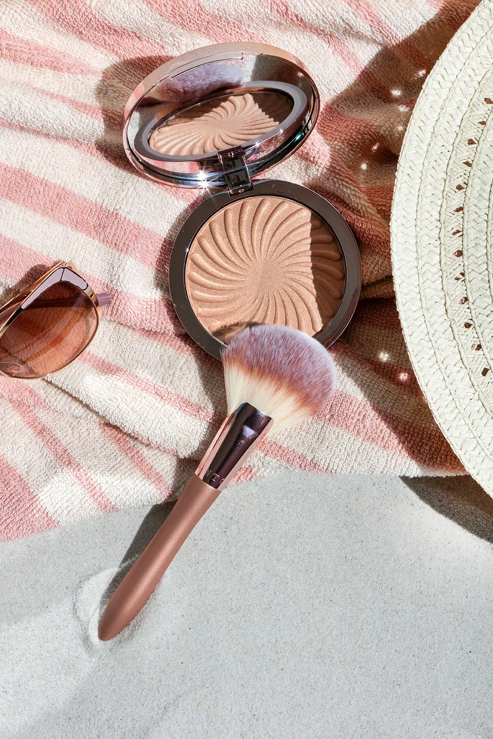 Thumbnail: Soleil Deluxe Bronzer