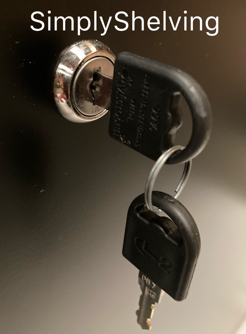 Thumbnail: Metal Locker with Key / shelves