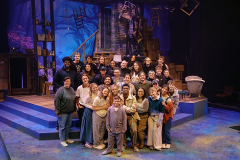 Cast and Crew Family Photo!