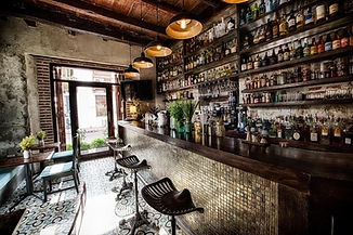 el-baron-interior_orig.jpeg