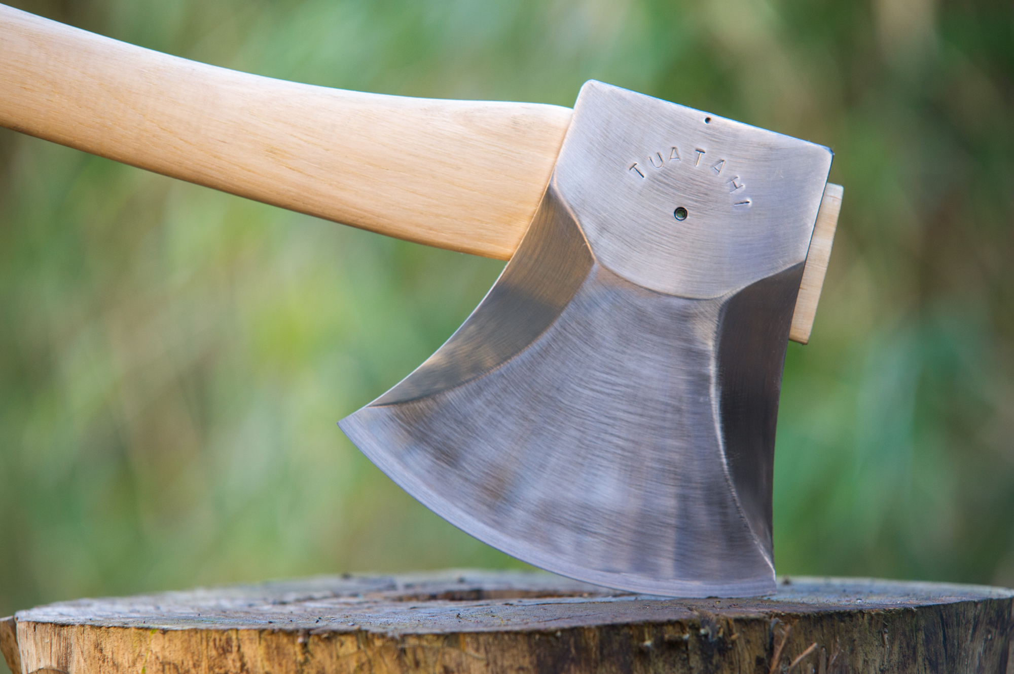 Grounded axe. топоры grounded. пожарный томагавк томагавк топор. топоры grounded. топор truper 14956.