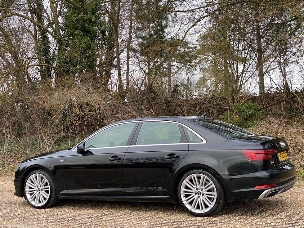 Thumbnail: 2019 Audi A4 35 TDI S Line 4dr S Tronic Automatic BLACK SALOON Diesel