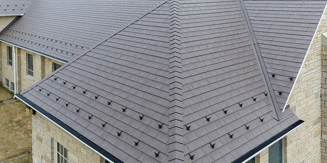 your-local-roofer-gallery-01-640w.webp
