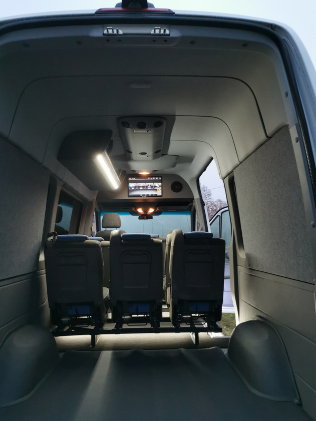 mikroautobusu irengimas