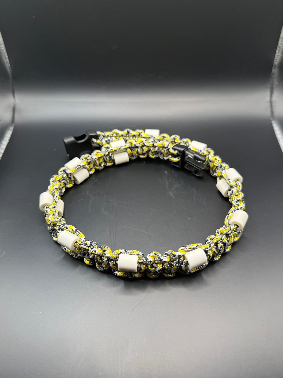 Thumbnail: Black&Yellow