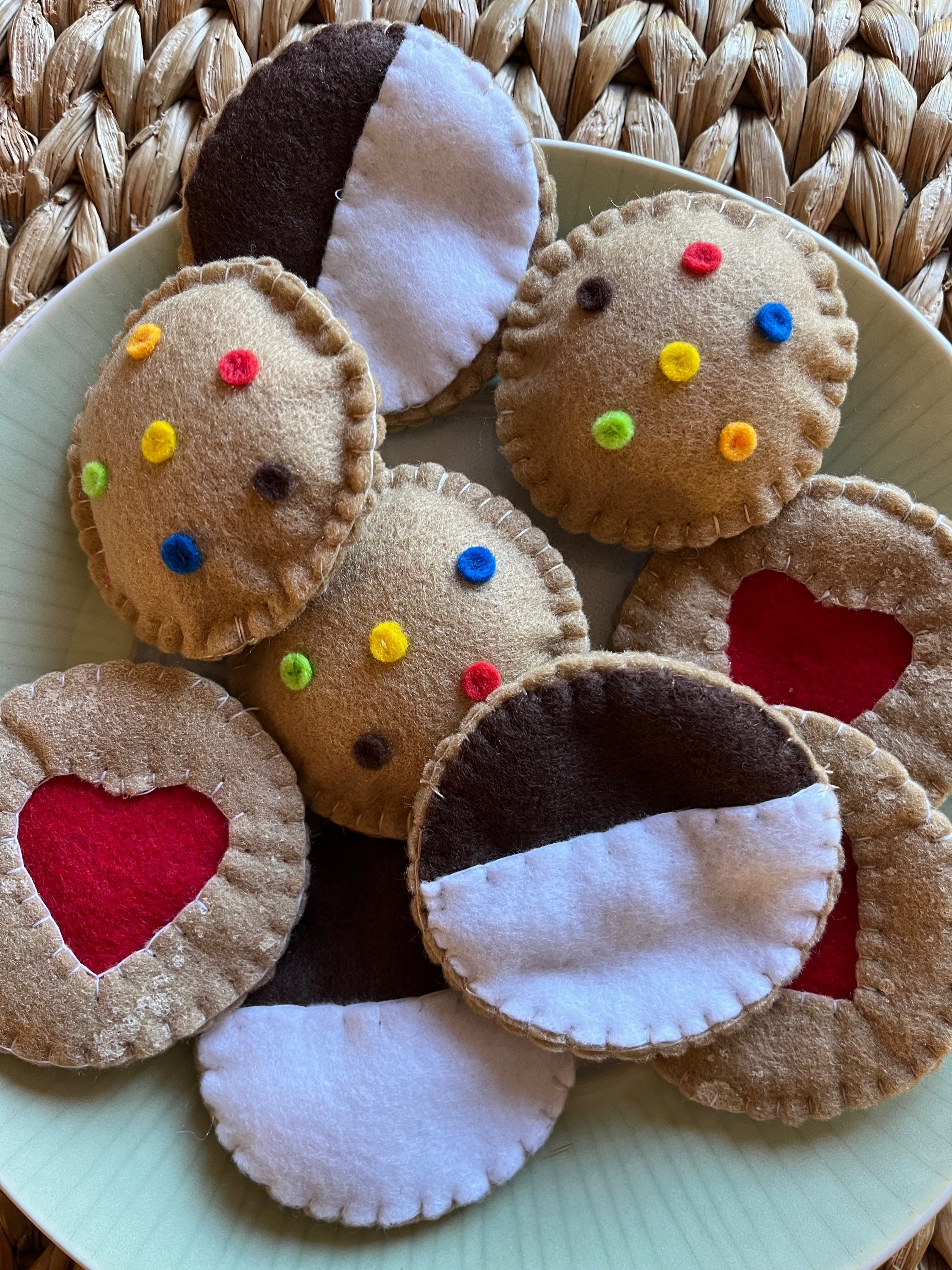 Assorted Cookies (Set of 9)