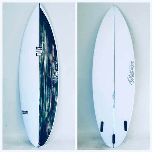 (さらに値下げ！)Yoshimi Takada surfboard /  5`5 さらに値下げ！)Yoshimi Takada surfboard / 5`5