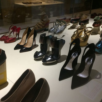 "Marche et démarche. Une histoire de la chaussure." au musée des Arts Décoratifs