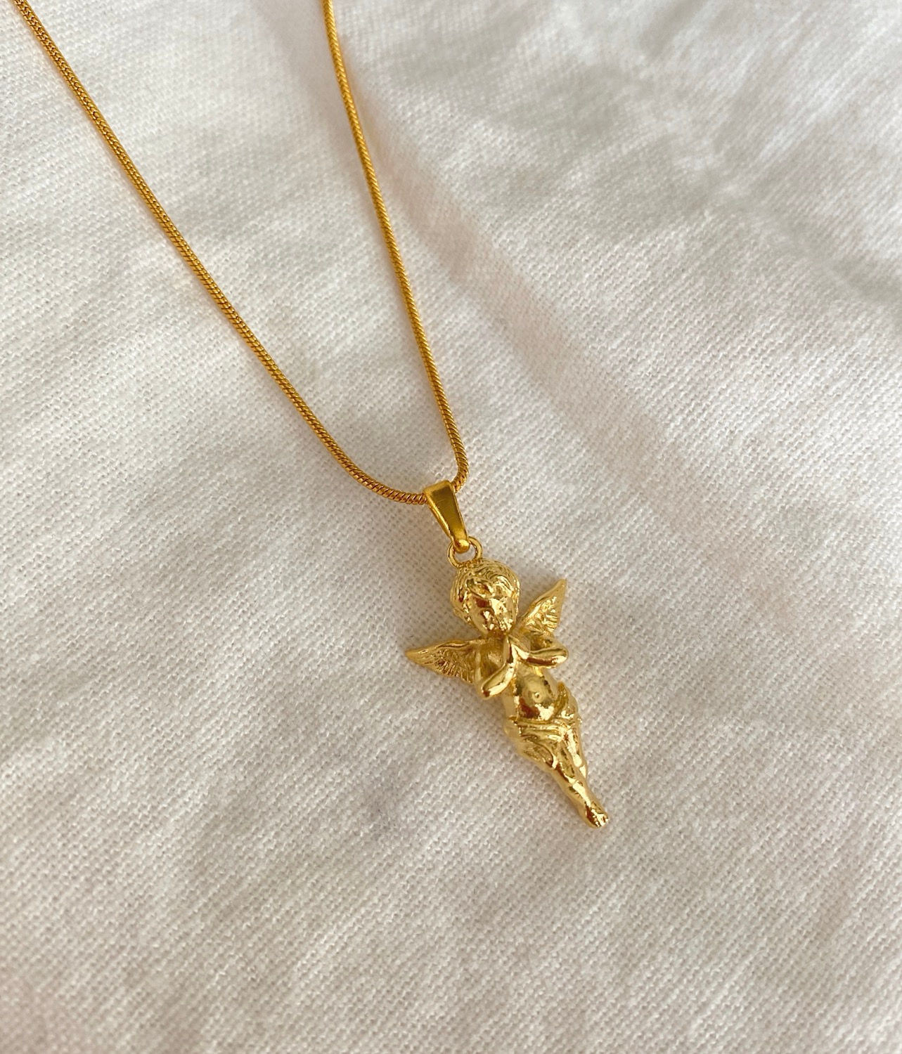 Küçük Angel Kolye