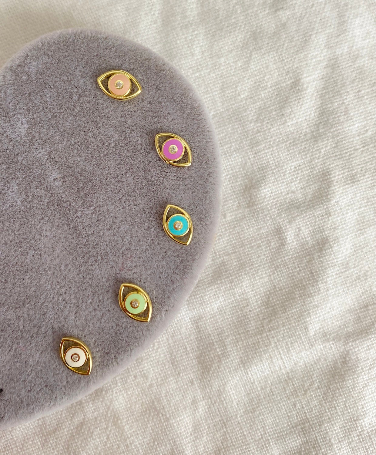 Tekli Mineli Göz Küpe | 925 Gümüş