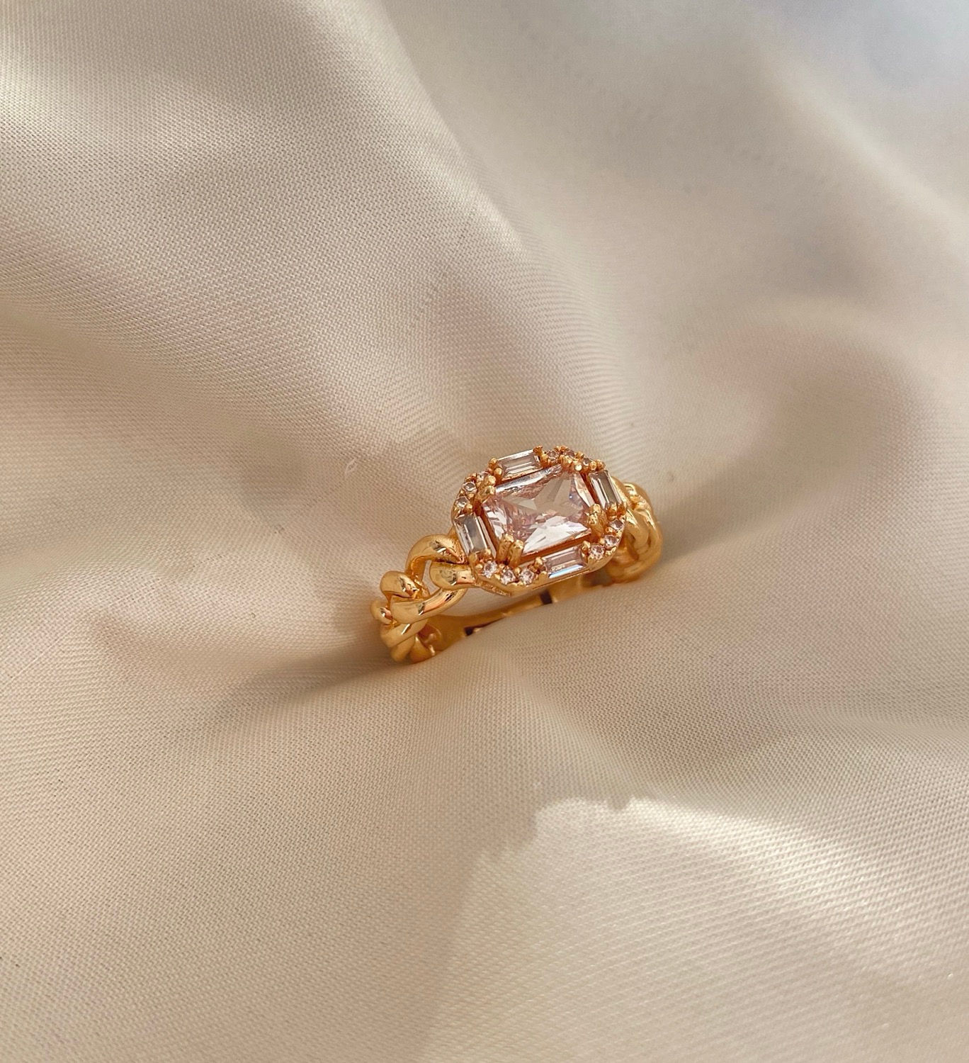 Bagetli Zincir Yüzük