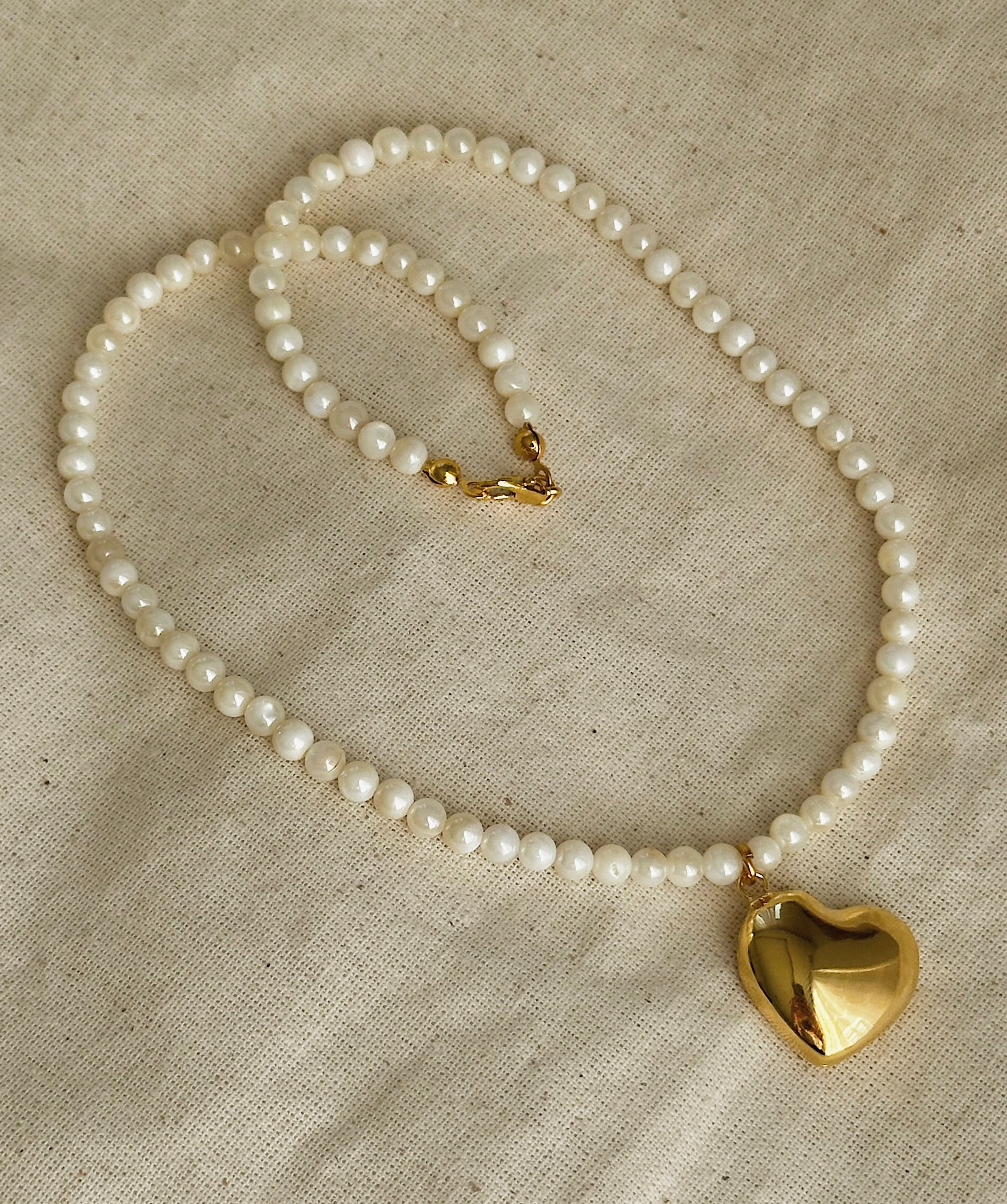 Sedef İri Kalp Kolye