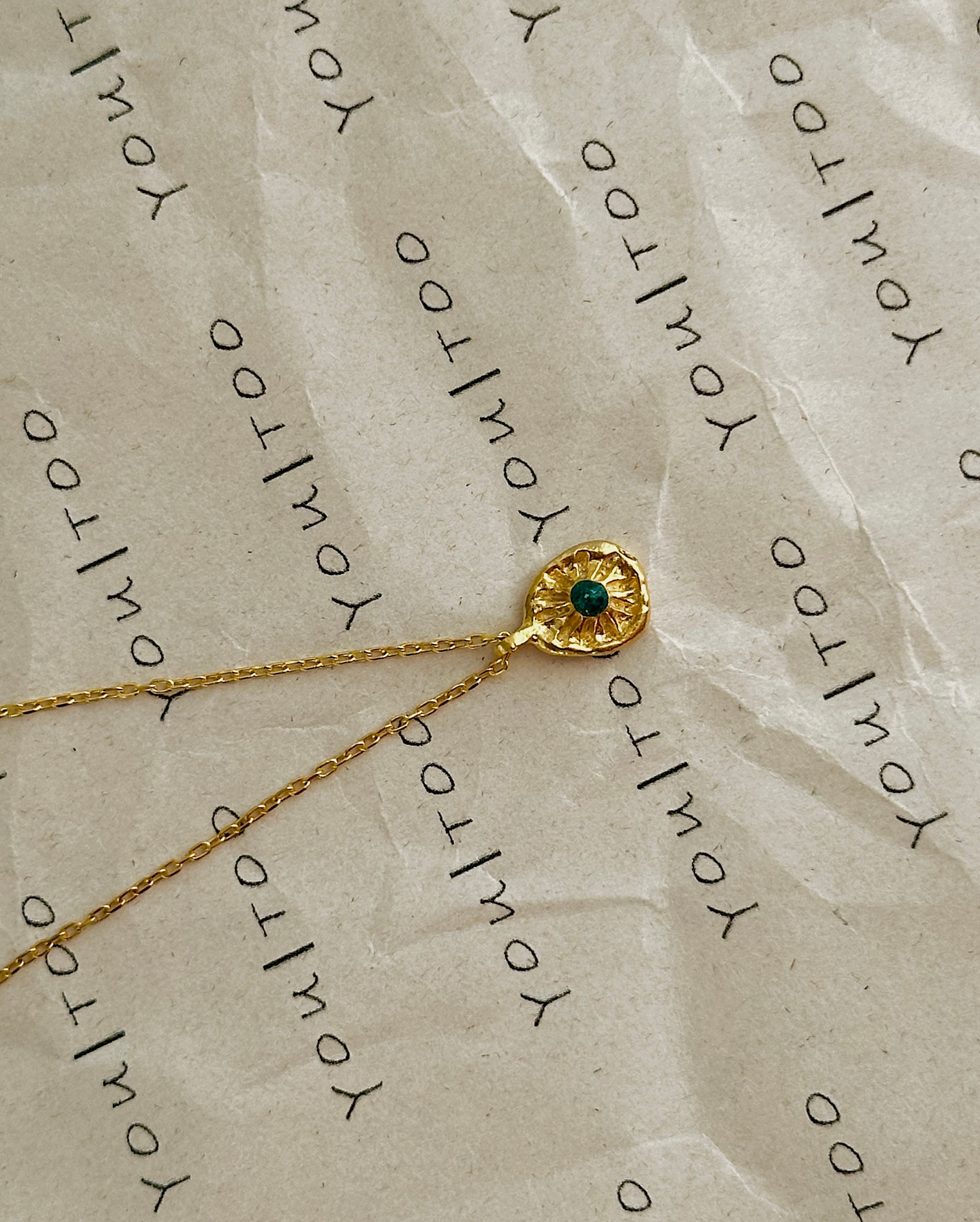 Minik Yeşil Güneş Madalyon Kolye | 925 Gümüş 