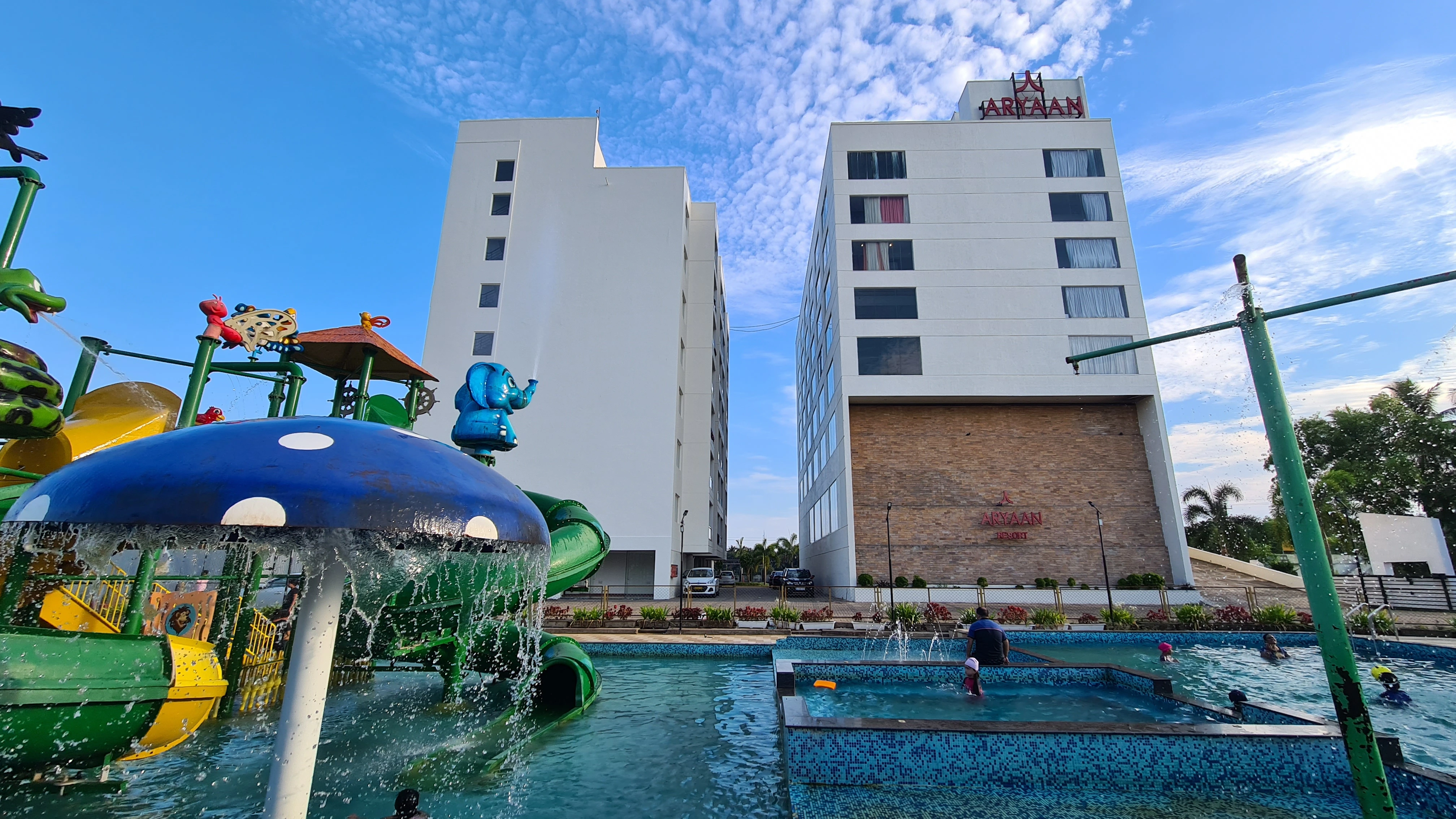 Aryaan resort - Building Exterior
