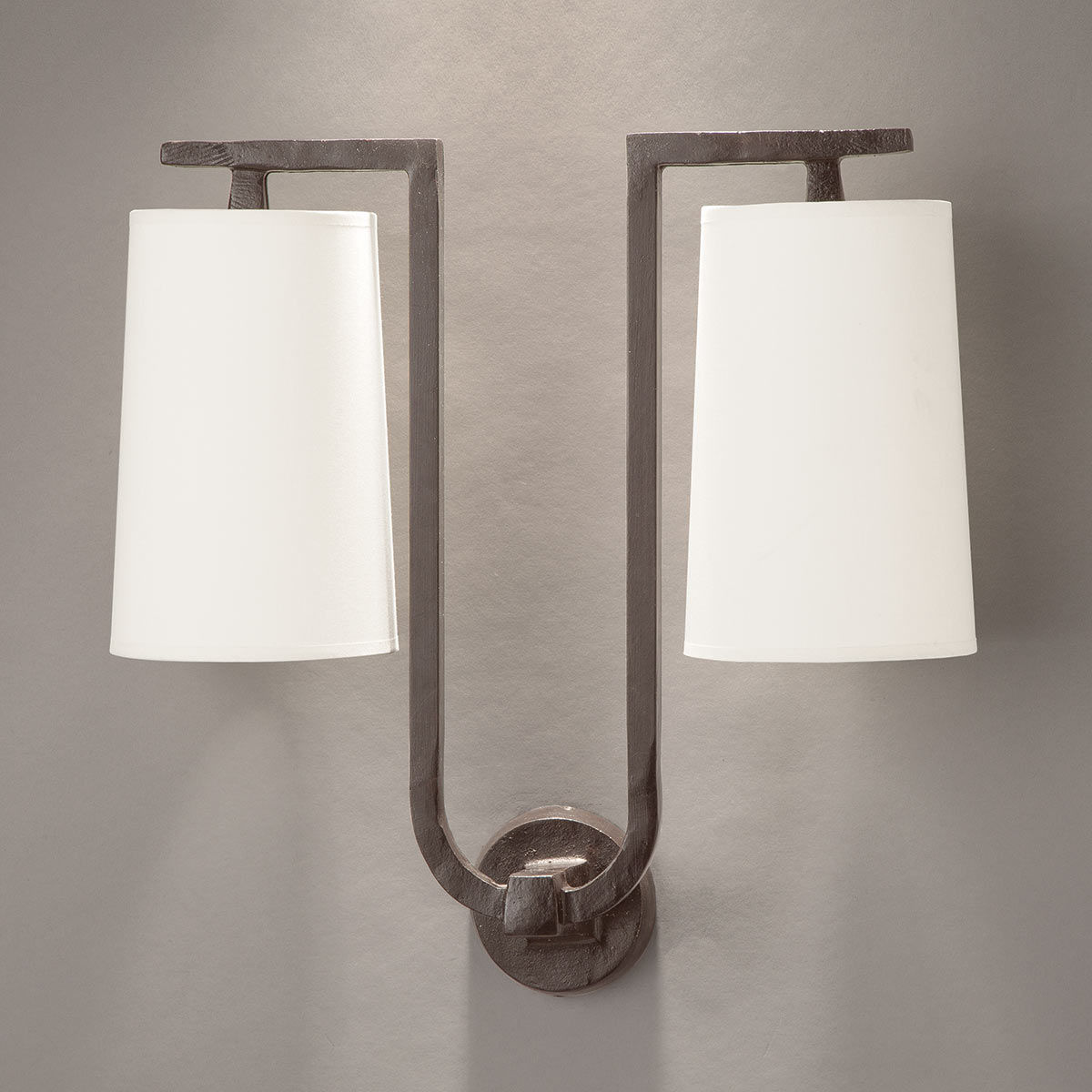 Gustave wall lamp Bronze