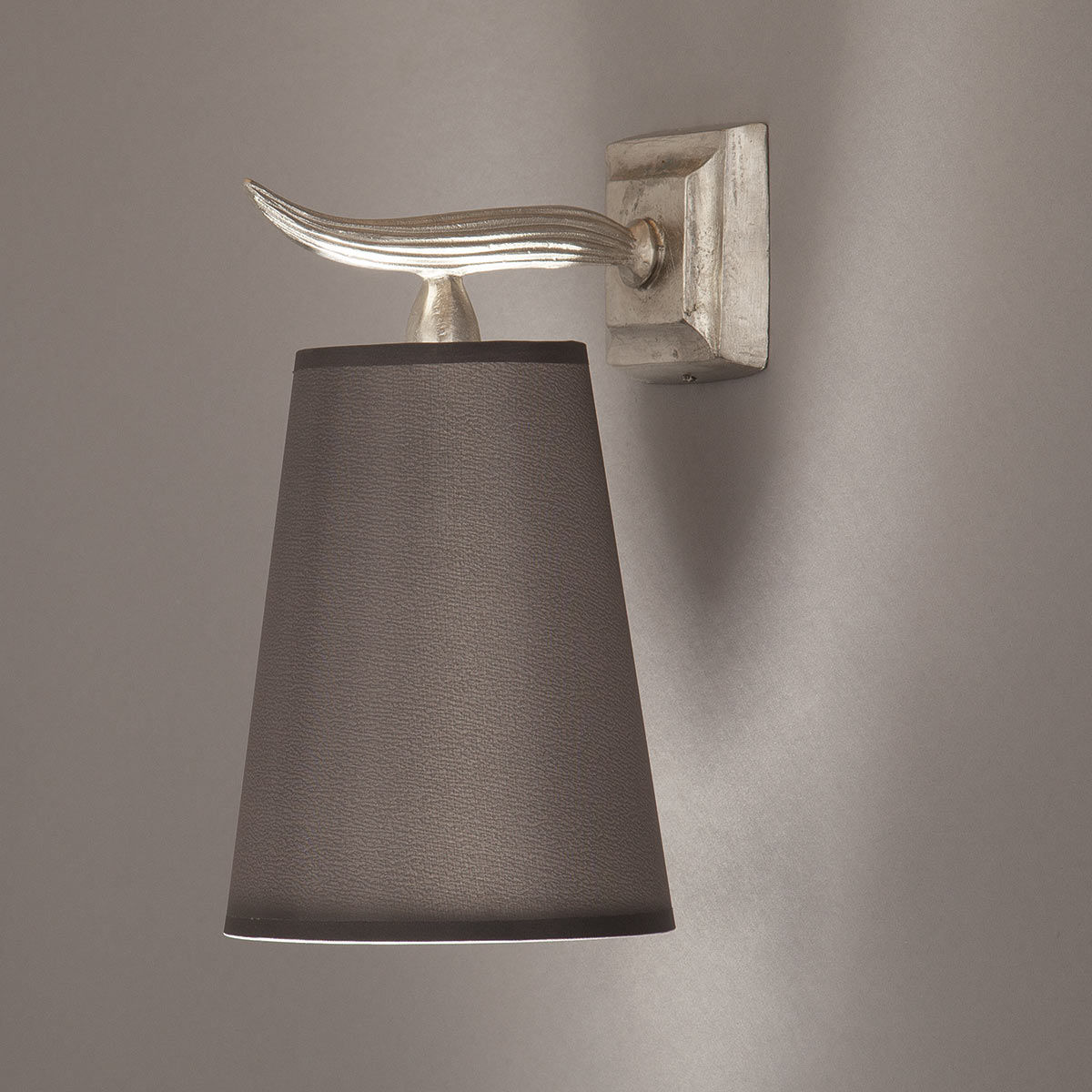 Fuso wall lamp Nickle