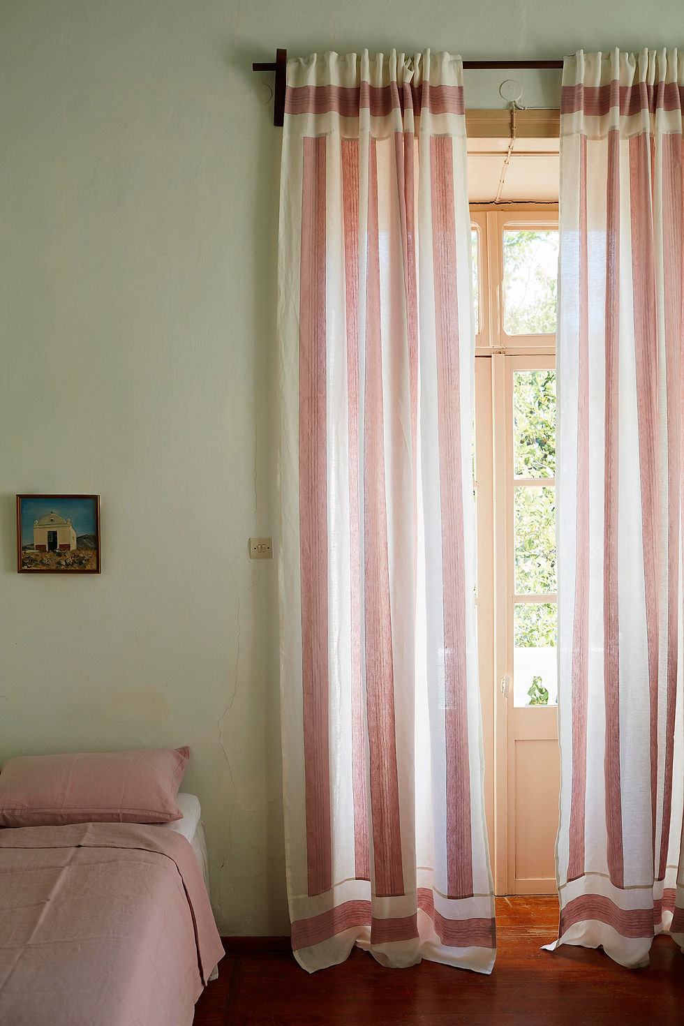 Volga Linen