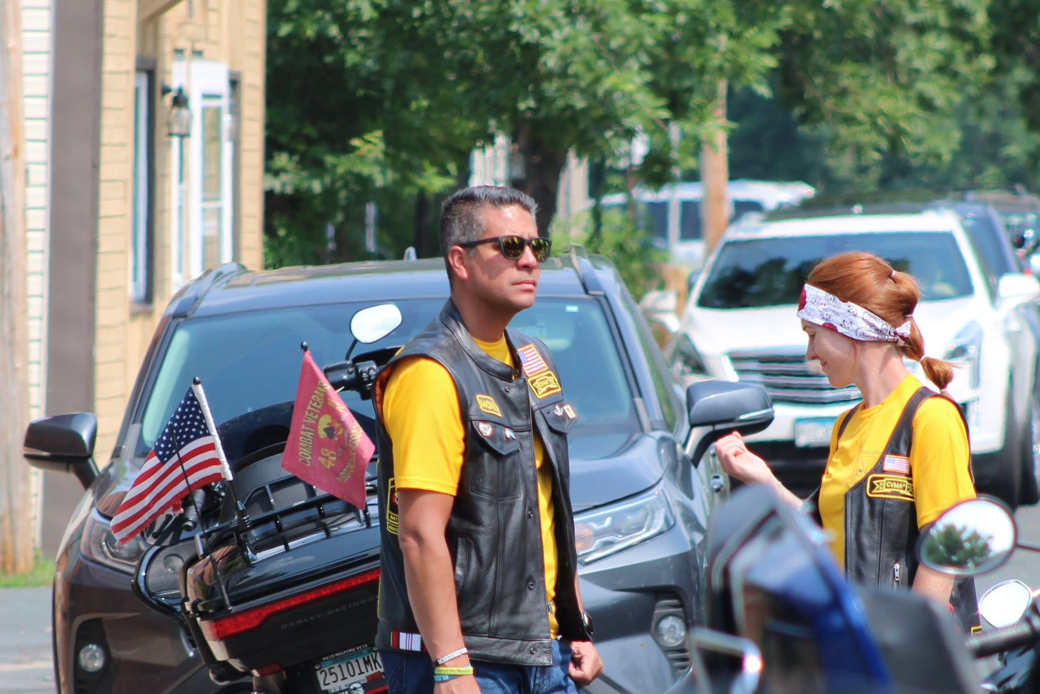 Members of Minnesota Chapter 48-7 together