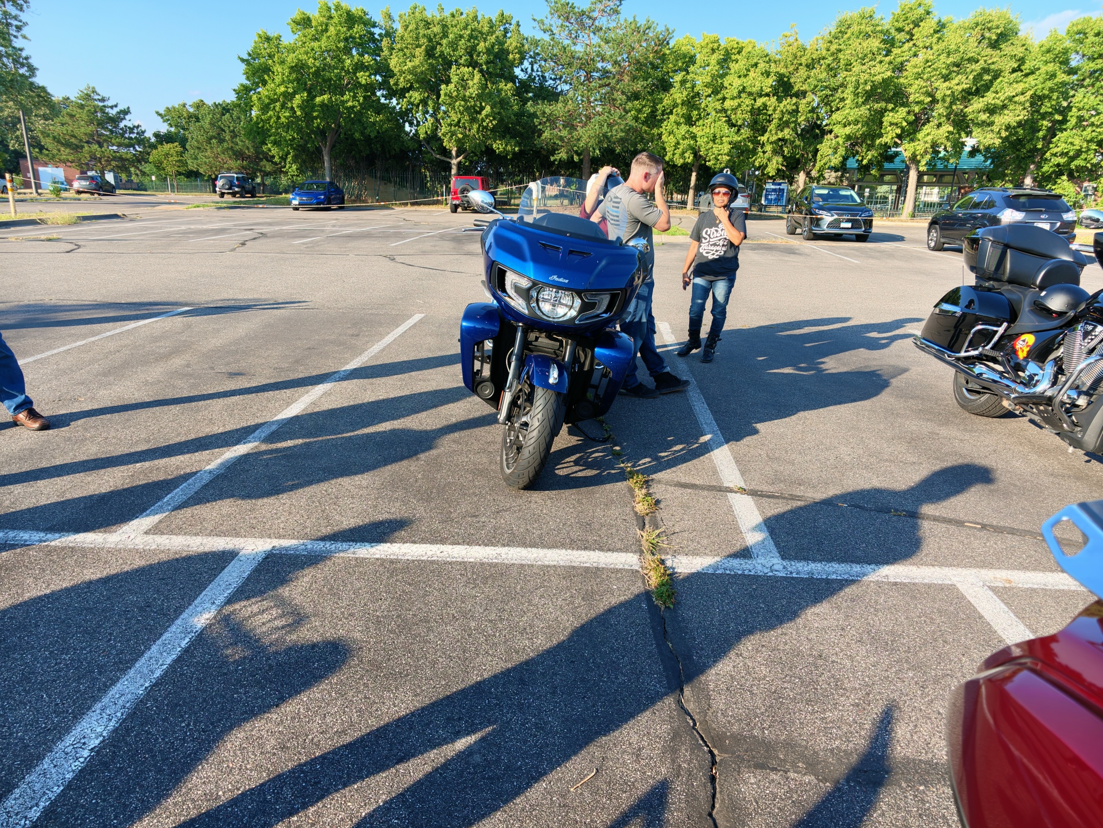Chapter 48-7 visiting veterans at the Minneapolis Veterans Home