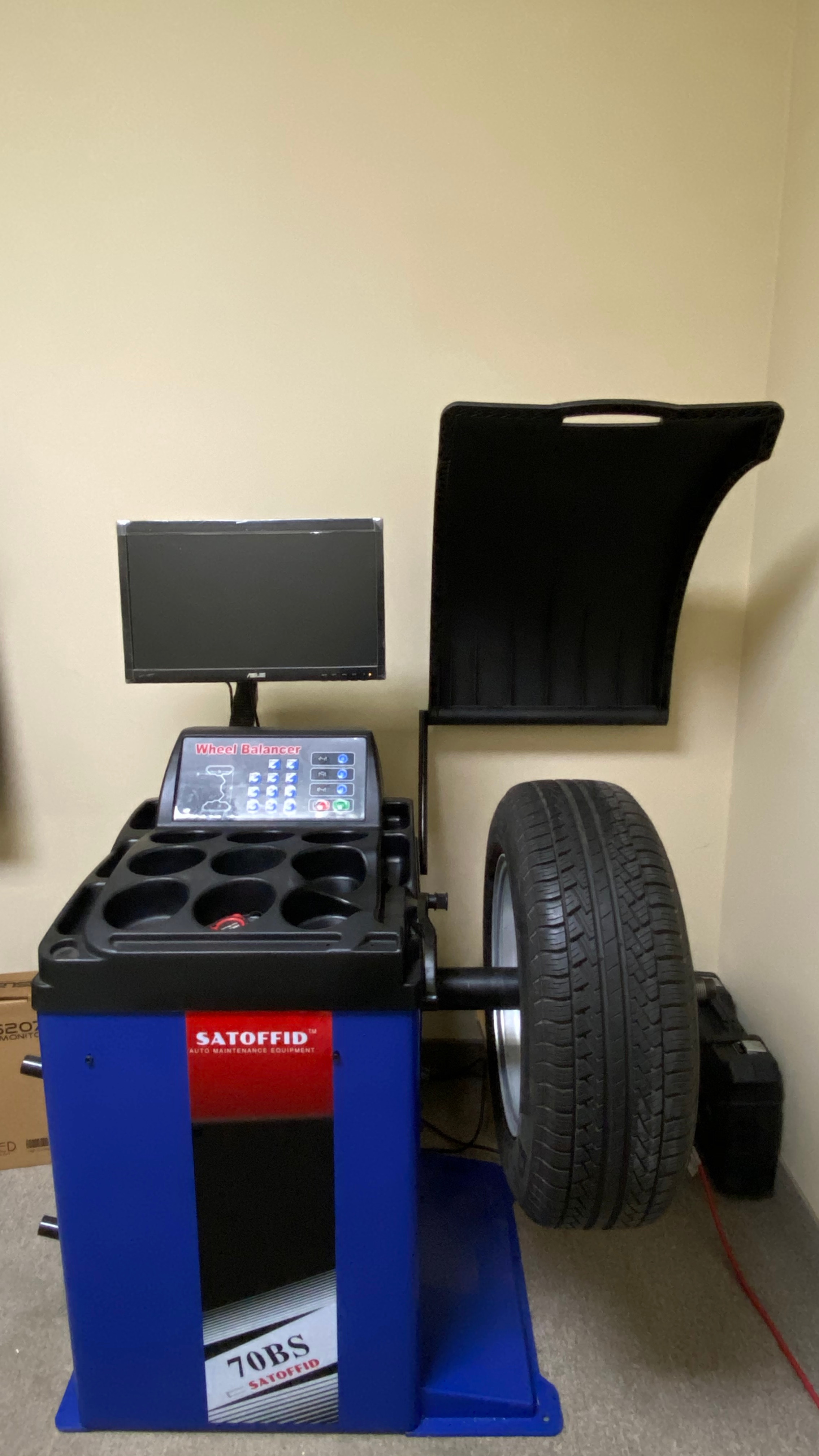 Wheel balanacer 80A