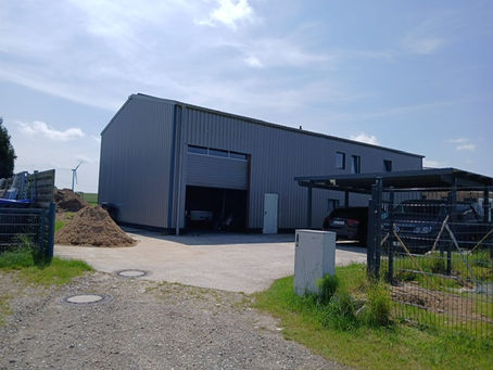 Zu Besuch in Fiefbergen (Eine Halle aus 2014)