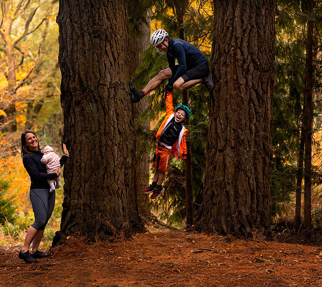 Image 39 4B9A0030-Edit web Laura Greene.jpg
