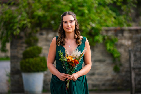 Bridesmaid, Stratton Court Barn, Oxford wedding photographer
