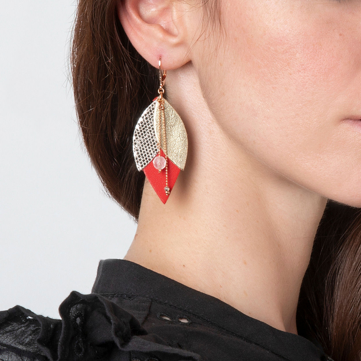Boucles d'oreilles  en cuir / TULIPE Rouge