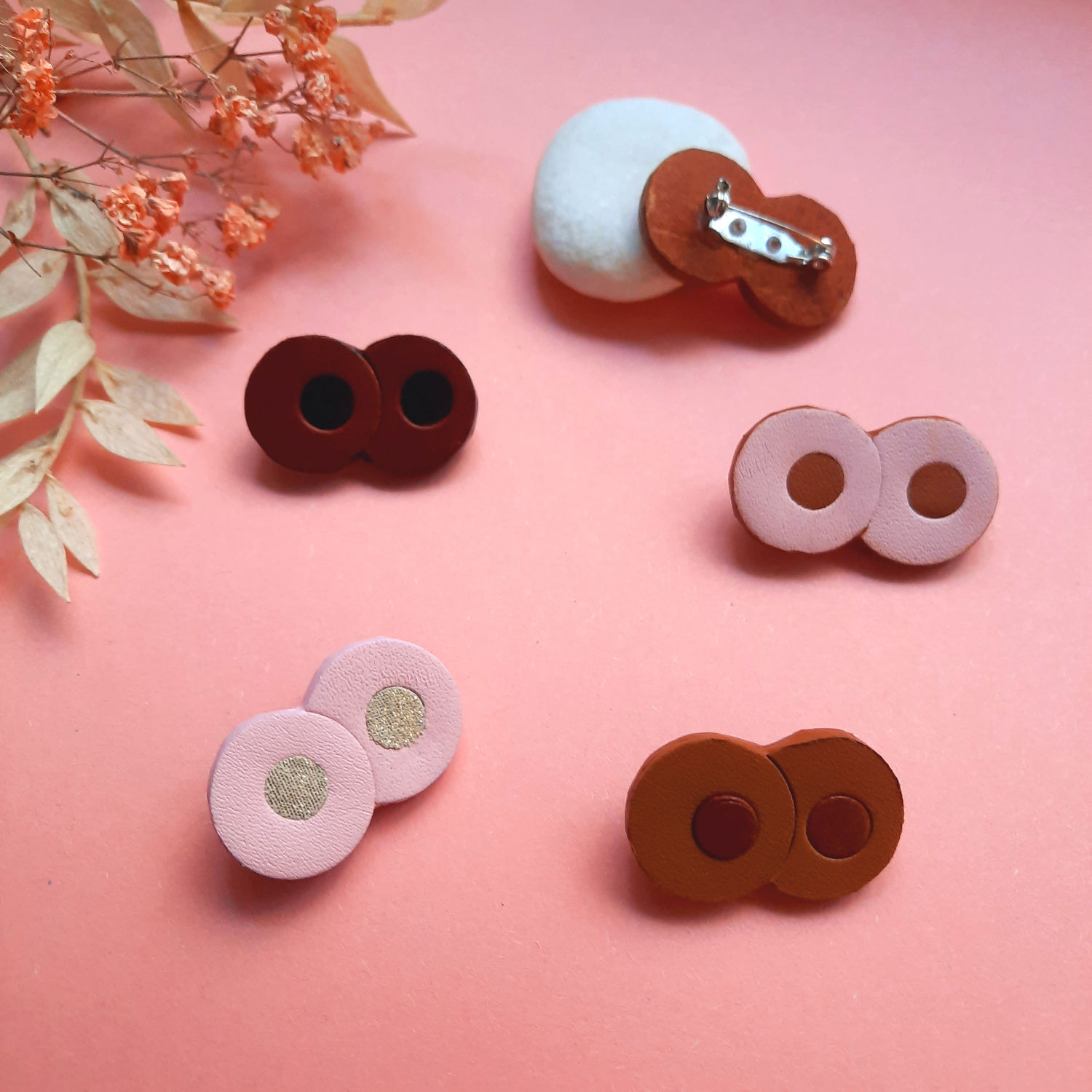 Broche BOOBS - Octobre rose