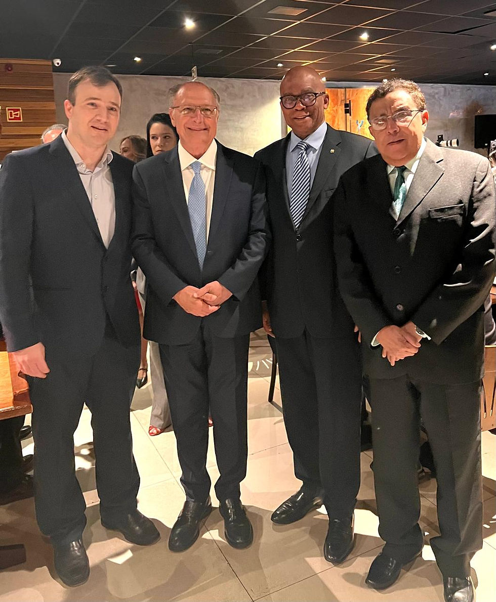 Sindmed ABC presente na posse da  Fenam 