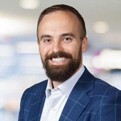 HeadshotAPierce (1)_edited.jpg