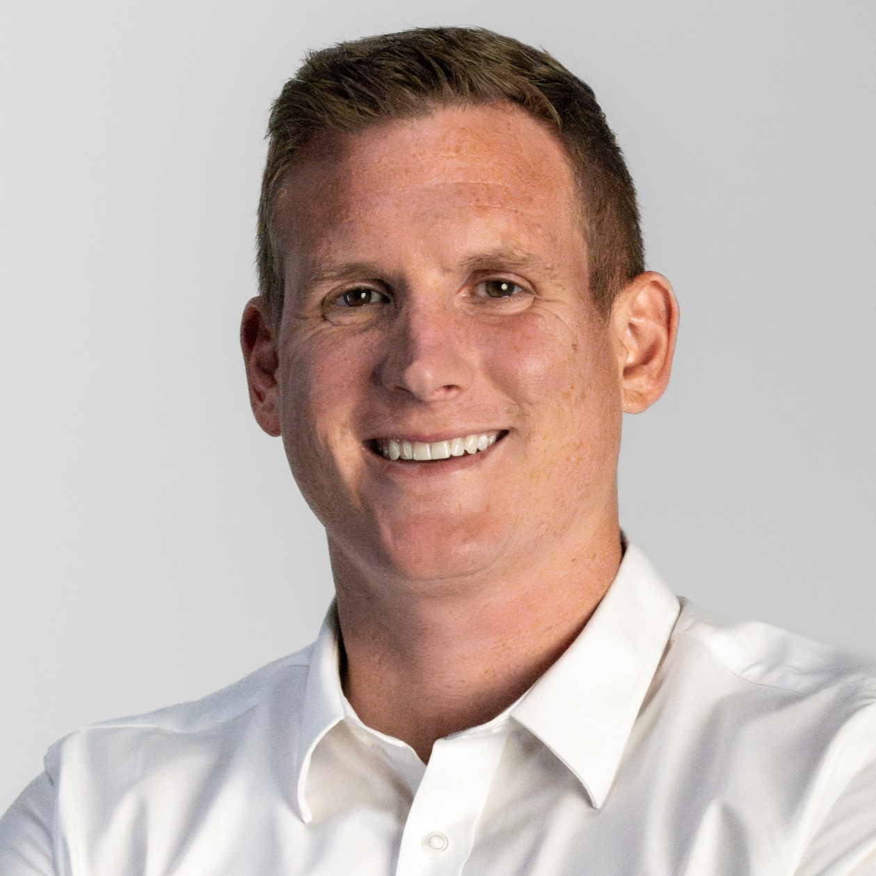 Jeff Cardenas Headshot_edited.jpg