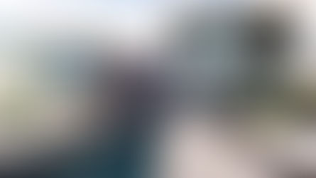 Lüks villalar, yüksek kaliteli yüzeyler ve değerli malzemelerle tasarlanmıştır. Bu nedenle temizliğinde yanlış ürün veya yöntem kullanmak, yüzeylerde lekeler, çizikler veya renk solmasına yol açabilir. 