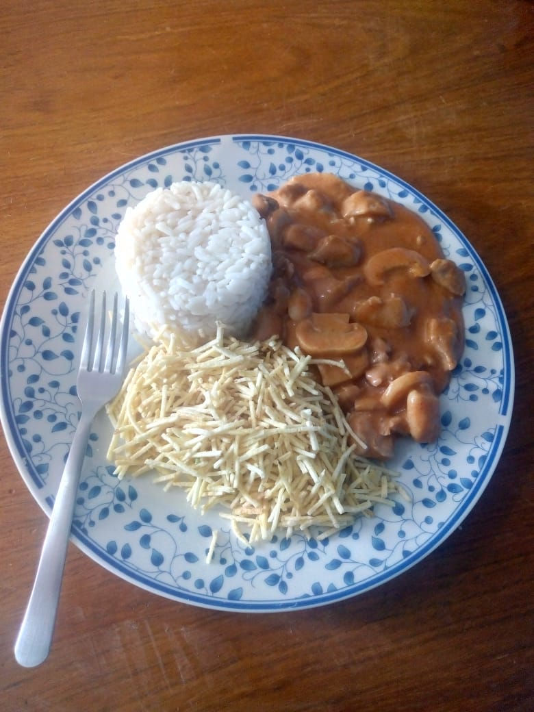 Strogonoff de Frango