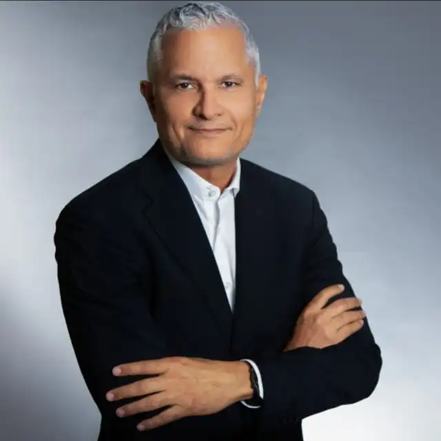 Hector-presidente.webp