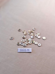 GIZAのコットン100%のシャツ生地