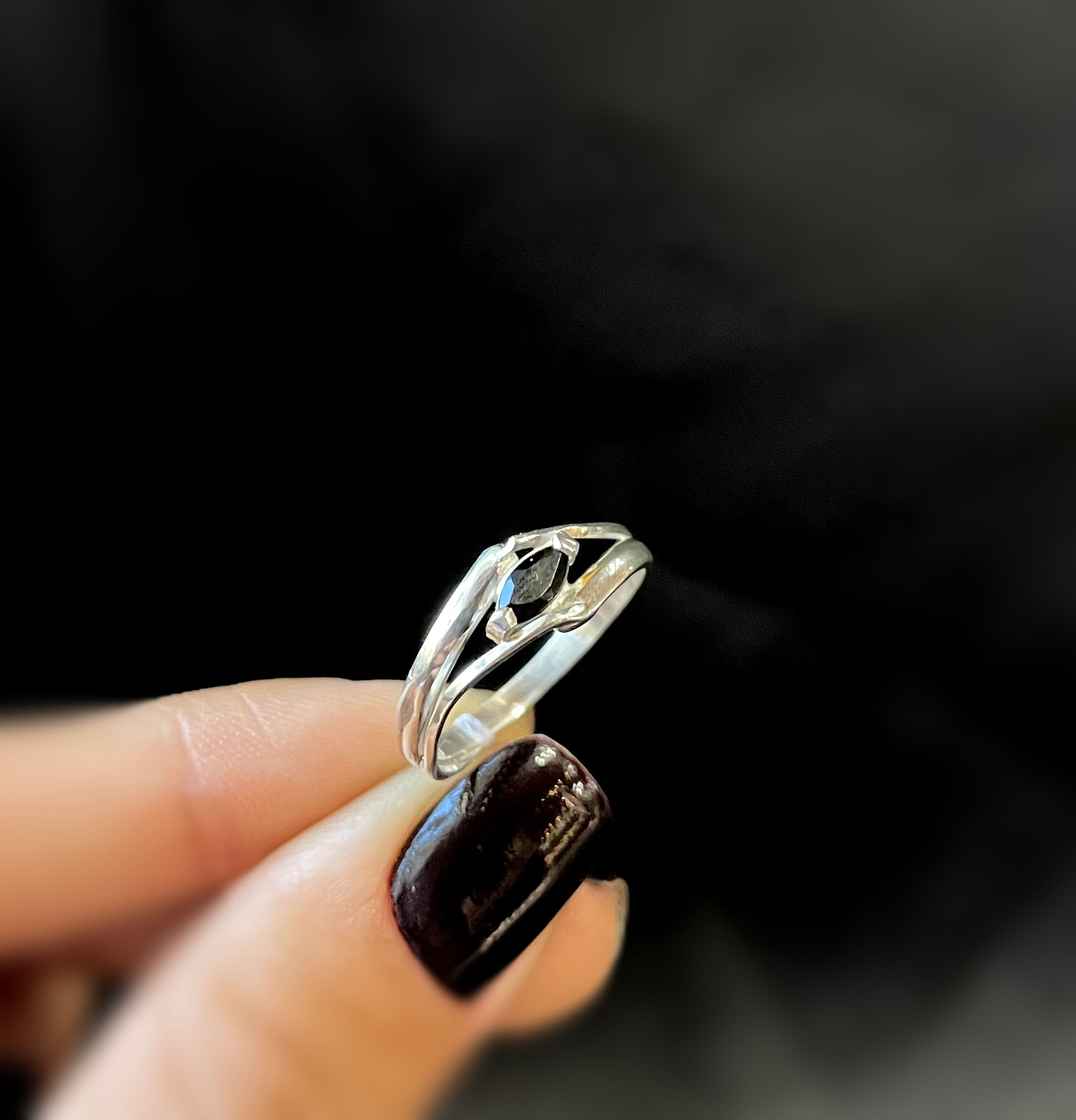 Anel em prata com Onix