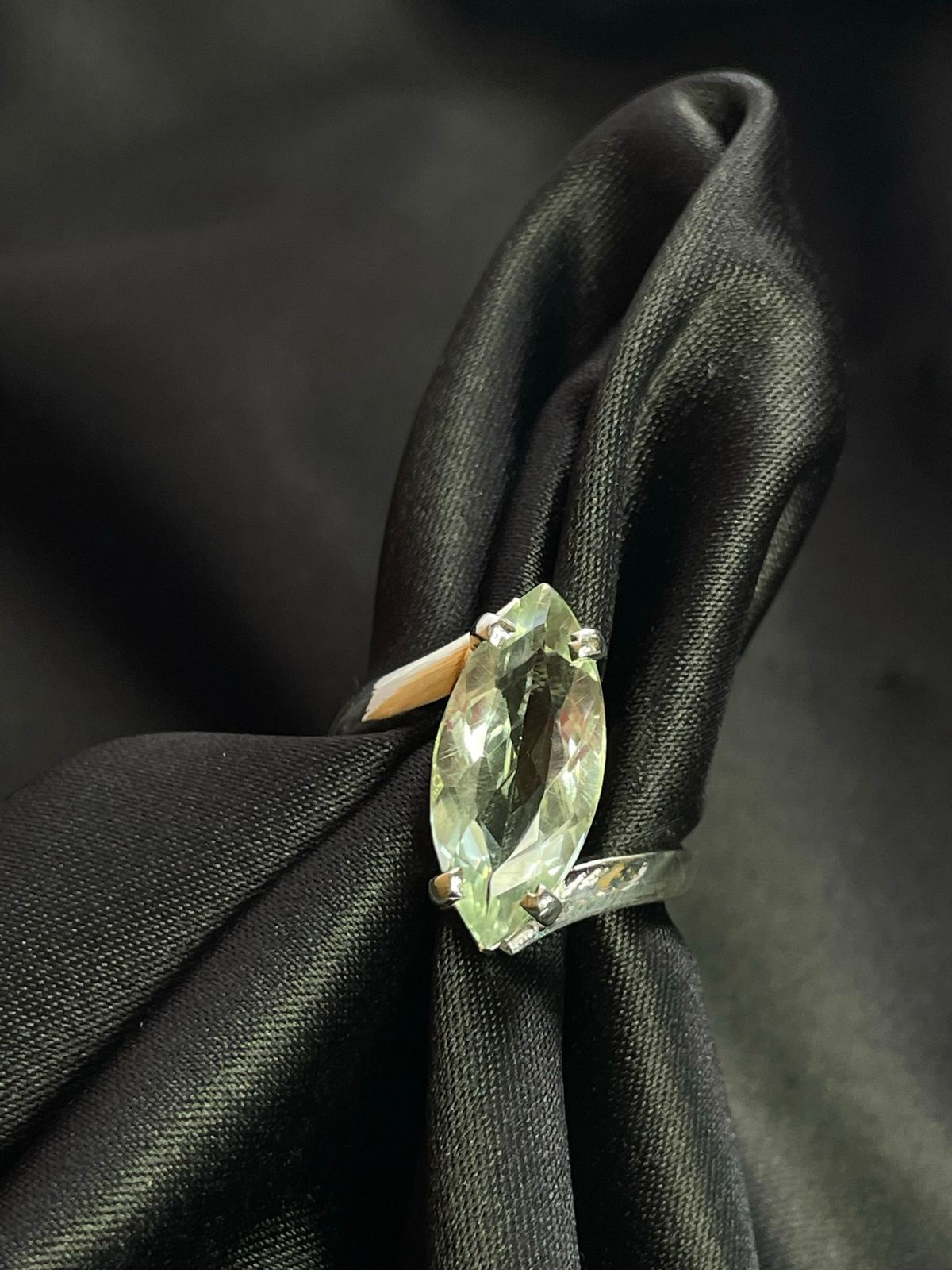 Anel  em Prata com Prasiolita