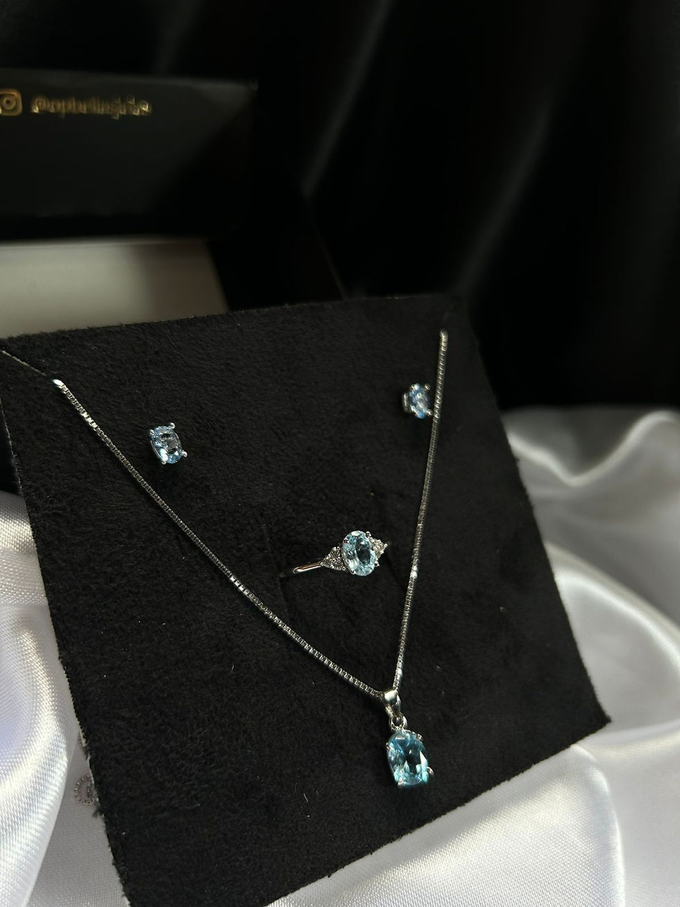 Miniatura: Conjunto em prata com Topázio Azul
