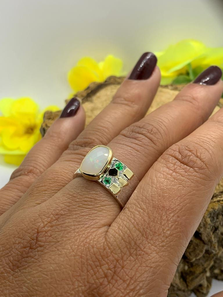 Miniatura: Anel em prata com ouro, Esmeraldas e Opala