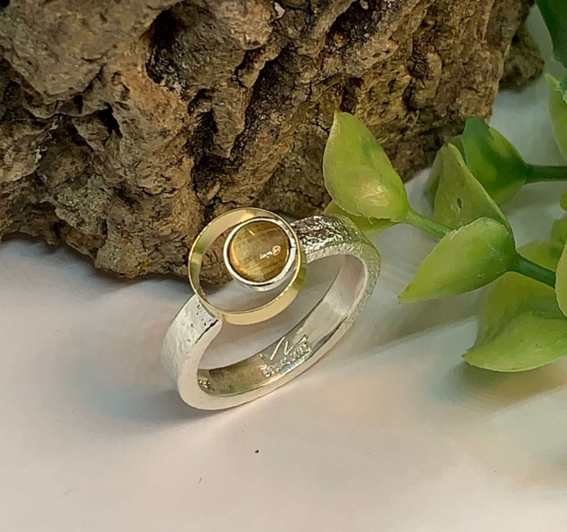 Anel em prata com ouro com Rutilo