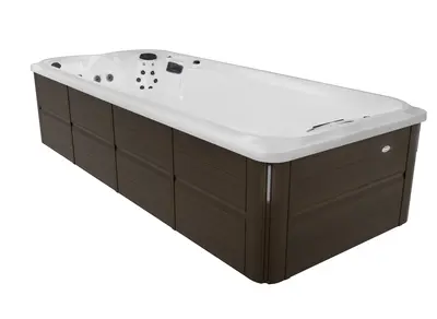 J-19 POWERPRO JACUZZI SWIM SPA