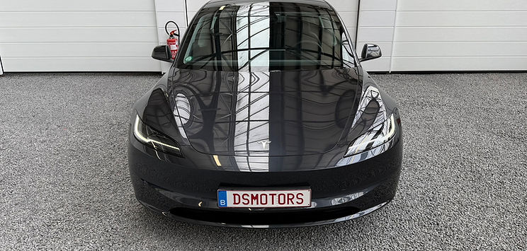 <p class="font_7"><strong>Voertuig</strong>&nbsp;</p>
<p class="font_9">Wat het eerst van toepassing is: tot 29 november 2027 of als het voertuig in totaal 80.000 kilometers heeft gereden.&nbsp;</p>
<p class="font_9"><br></p>
<p class="font_7"><strong>Batterij</strong>&nbsp;</p>
<p class="font_9">Wat het eerst van toepassing is: tot 29 november 2031 of als het voertuig in totaal 160.000 kilometers heeft gereden.&nbsp;</p>
<p class="font_9"><br></p>
<p class="font_7"><strong>Aandrijfunit&nbsp;</strong></p>
<p class="font_9">Wat het eerst van toepassing is: tot 29 november 2031 of als het voertuig in totaal 160.000 kilometers heeft gereden.</p>